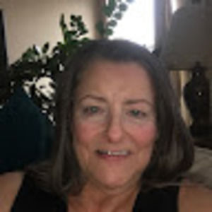 Meet your Posher, Gloria